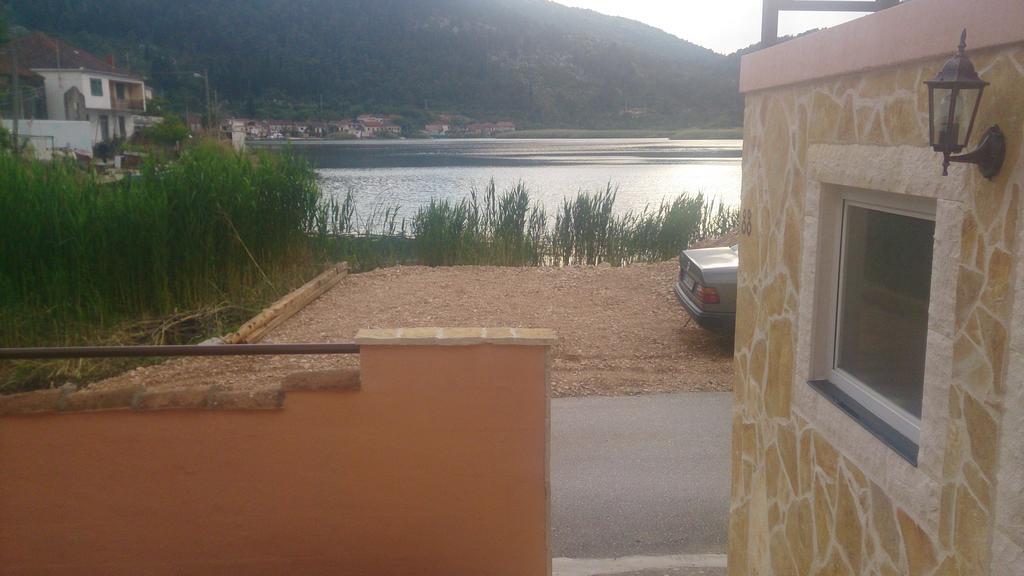 Holiday Home Paul บลัตเซ ภายนอก รูปภาพ
